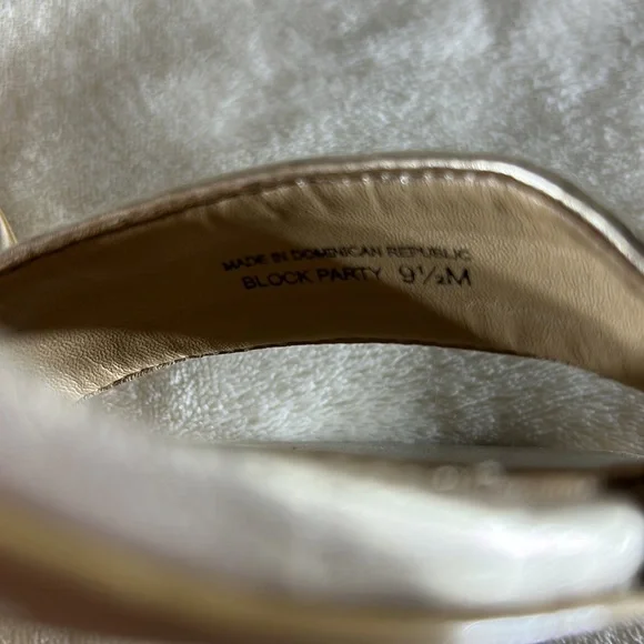 Gianni Bini Block Party Light Gold Glitter Heels 9.5 - Picture 9 of 10